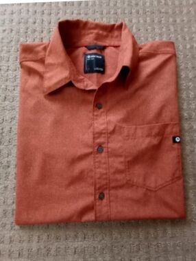 Marmot Vibrant Orange Casual Button Down Shirt